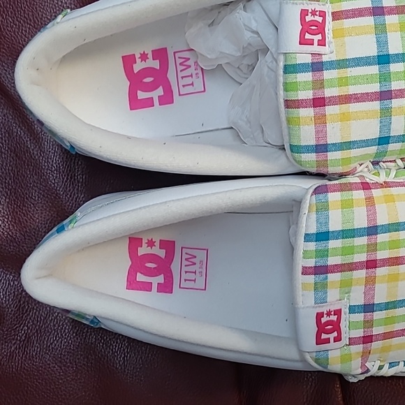 DC WOMEN'S VILLAIN SLIP-ON SHOES NEW-OLD STOCK (2010) US Size 11 - Picture 6 of 7